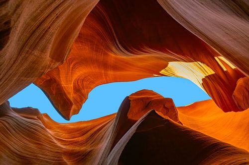 Undulating sandstone and light in Antelope Canyon in the USA