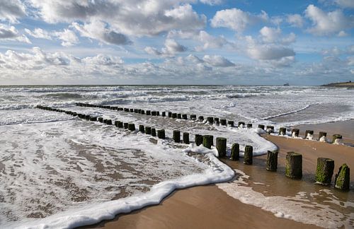 Dance of the salty foam