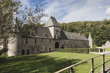 Eingang zum Schloss Spontin, Namur, Belgien von Imladris Images