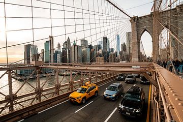 Skyline New York vanaf de Brooklyn Bridge van Bart cocquart