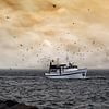 Trawler and seagulls van Peter Bergmann