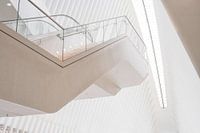 Oculus, stairway