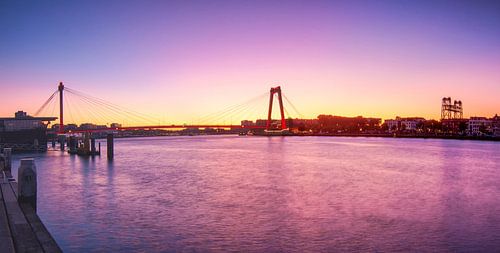 Sunrise at the Willemsbrug