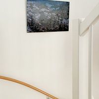 Kundenfoto: Abstrakte Fotografie | Abstrakter Expressionismus | Moderne Abstraktion | Ein Rasen voller wilder Gänseblümchen von Art. by Janine