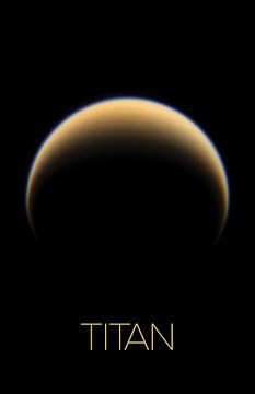 STK205512S-Solair systeem poster van Titan, Saturnus's grootste maan. van Stocktrek Images