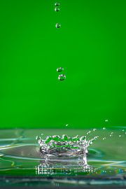 Water drop by Ron Jobing