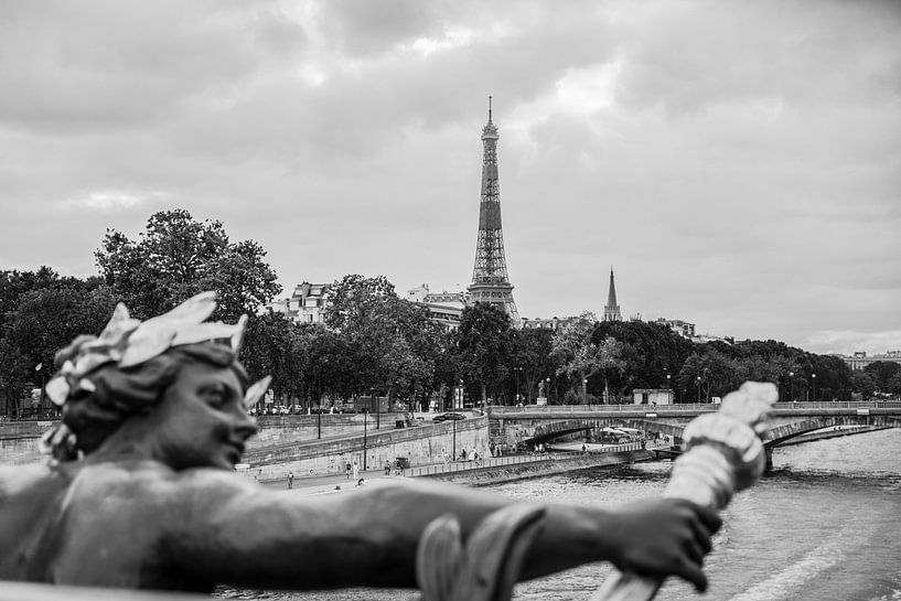 Eiffelturm in Paris von Kiki Multem