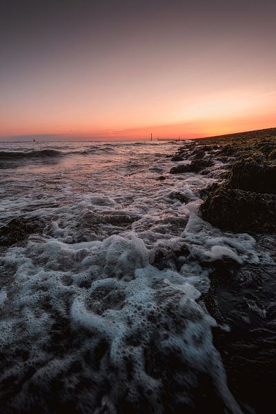 Coucher de soleil sur la digue de Westkapelle par Andy Troy