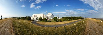 Brokdorf nuclear power station - Panorama on the dyke with the Elbe