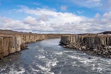 Rivière dans le nord de l'Islande sur Tim Vlielander