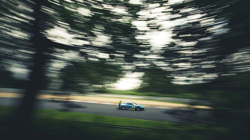 Blasting through the Eiffel Hills - Porsche 911 GT3 R
