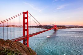 San Francisco Golden Gate Bridge with a sunrise - photo print - travel photography by LotsofLiekePrints