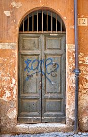 Porte romaine sur Graham Forrester