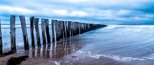 Cadzand - Stormy Beach van Joram Janssen