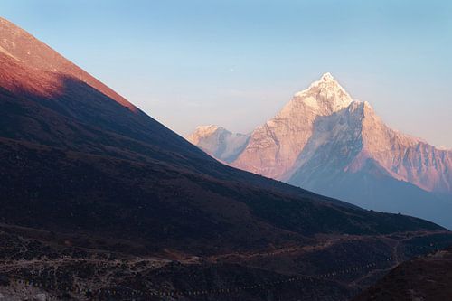 Vor Sonnenuntergang, Ama Dablam