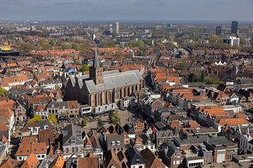 Sint-Joriskerk en stadsdaklandschap van Amersfoort van Thijs Schouten