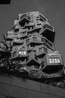 Eine besondere Architektur in schwarz-weiß | Amsterdam | Reisefotografie Niederlande