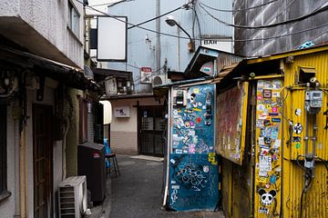 Backstreet Symphony - Geheime doorgang Tokio Shinjuku van Matthias Hauser