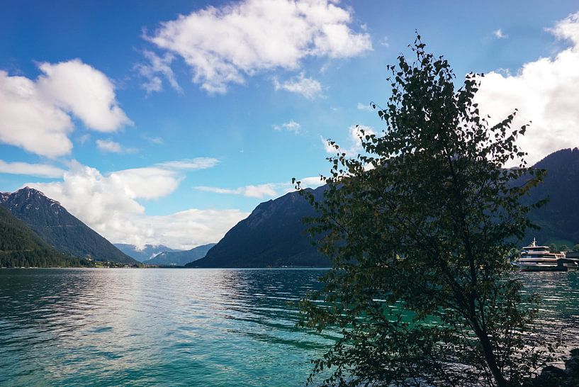 Uitzicht op de Achensee in Tirol van S Amelie Walter
