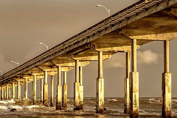 Ocean Beach Pier in Gold von Joseph S Giacalone Photography