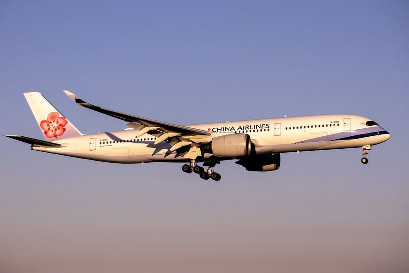 L'Airbus A350 de China Airlines atterrit à l'aéroport de Schiphol par Maxwell Pels