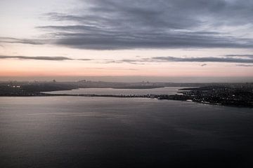 Sunset in Istanbul by Joris van Gennip