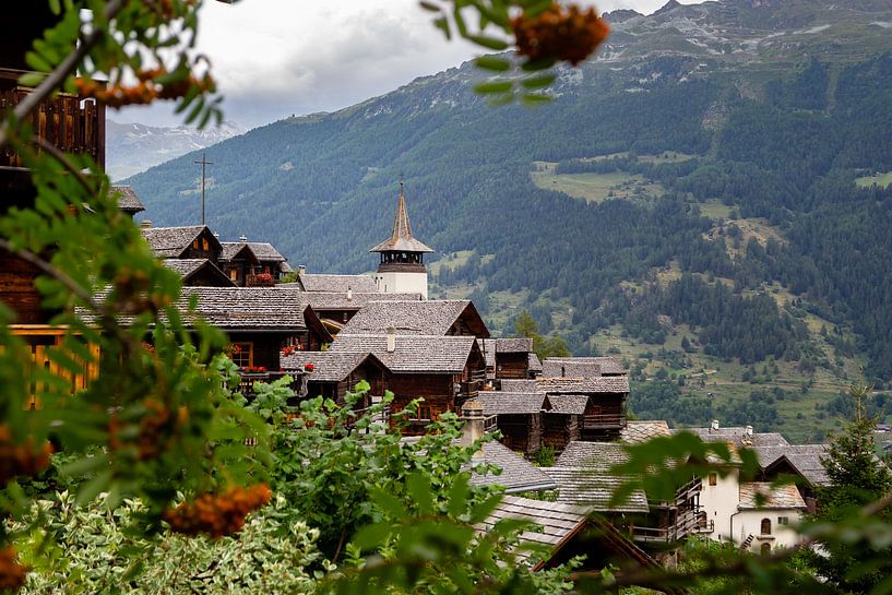 Swiss mountain village Grimentz by Steven Van Aerschot
