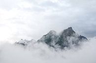 Alpen in de wolken van Arthur van Iterson thumbnail