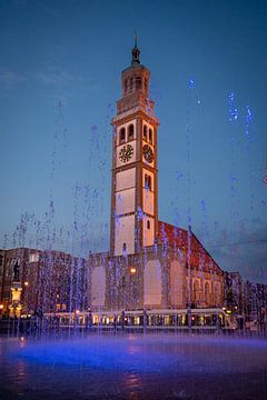 Water features in front of the Augsburg Perlachturm by Inaceline