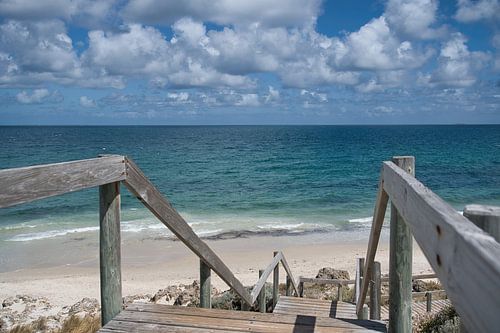 Access to the beach