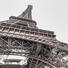 Heldere Eiffeltoren, Parijs van Robbert Ladan