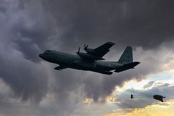 C-130 Hercules. sur Brian Morgan