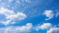 Lucht met wolken van Günter Albers thumbnail