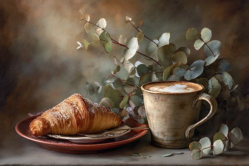 Romantisch stilleven ontbijt met croissant, koffie en terracotta servies