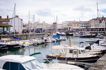 Vue du port de Saint-Martin-deRé
