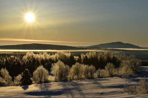 Een zonsopgang op een koude ochtend in februari