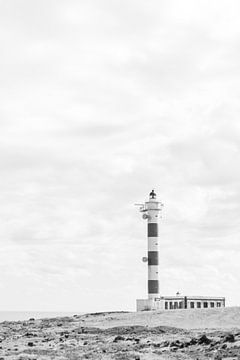 Vuurtoren op Tenerife | Zwart-wit fotoprint | Spanje reisfotografie van HelloHappylife