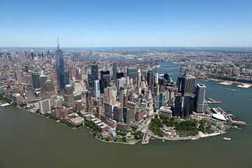 Aerial view of Manhattan Island, NYC by Frans Rombout