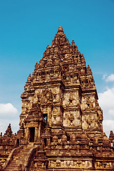 De hoofdtoren van Prambanan