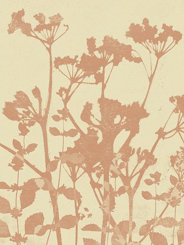 Japandi geïnspireerde botanische bloemen in warme neutrale tinten. Bloemen in zachtroze