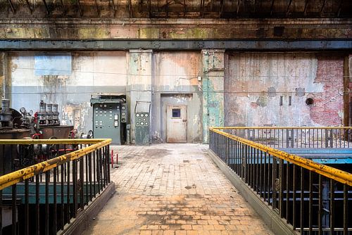 Une industrie abandonnée en déclin.