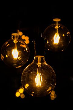 lightbolts by Frencis van Run