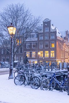 Radfahren durch das winterliche Amsterdam von Richard Nell