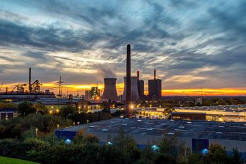 Industrie  in Duisburg zons ondergang van Fotografie Arthur van Leeuwen