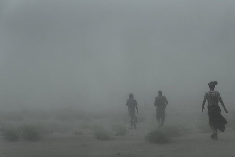 Overvallen door een zandstorm in de woestijn | Ethiopië van Photolovers reisfotografie