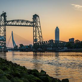 Zonsondergang Rotterdamse bruggen van Reno Mekes