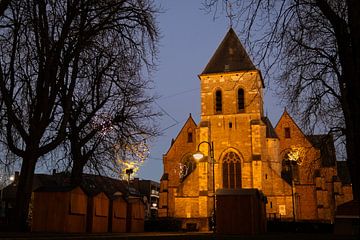 Kerstmis in de kerk in Berlare, België van Imladris Images