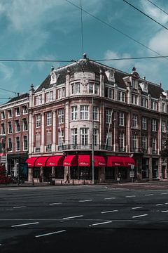 Hoekgebouw in Den Haag van Mark de Rooij