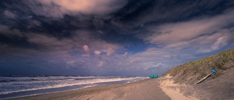 the sea is advancing at Petten by peterheinspictures