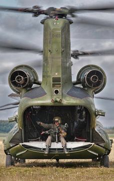 Watch your back Chinook sur Kristian Hoekman